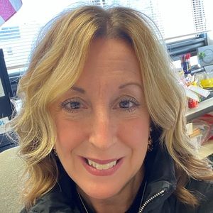 Meet your Posher, Christine